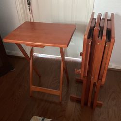 Set of Foldable Snack Tables
