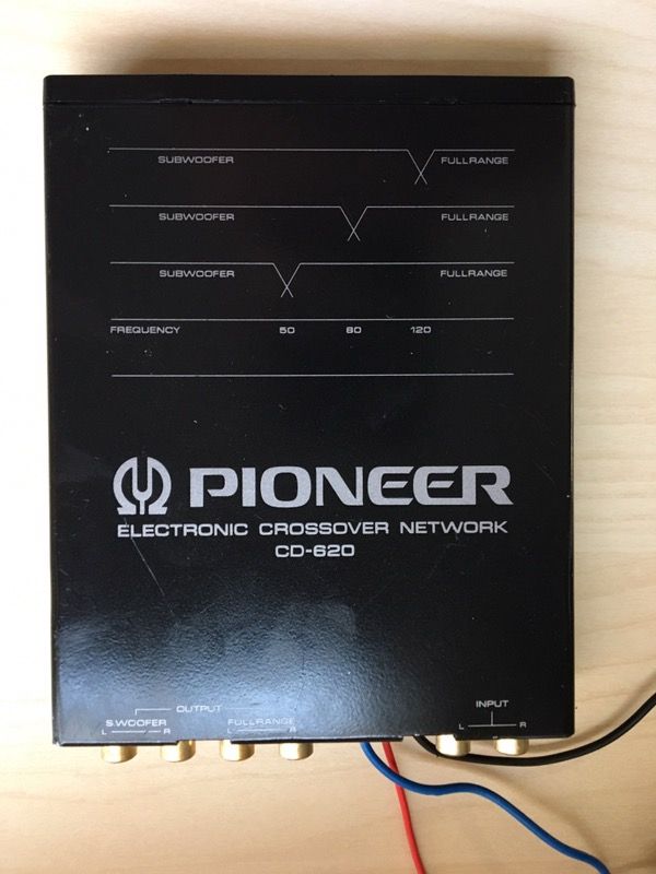 Pioneer Electronic Crossover CD-620 for Sale in Los Angeles, CA