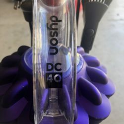 Udon DC40 Vacuum Cleaner