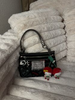 coach poppy 1941 wristlet for bag
