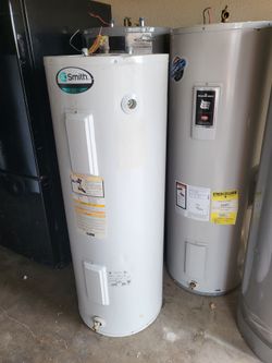 Electric Water Heater 50 gal in good condition and Warranty Works Great 19th Ave And Baseline