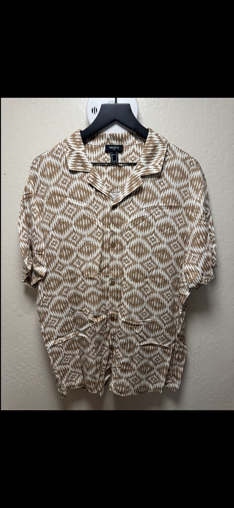 Men’s Forever 21 Shirt