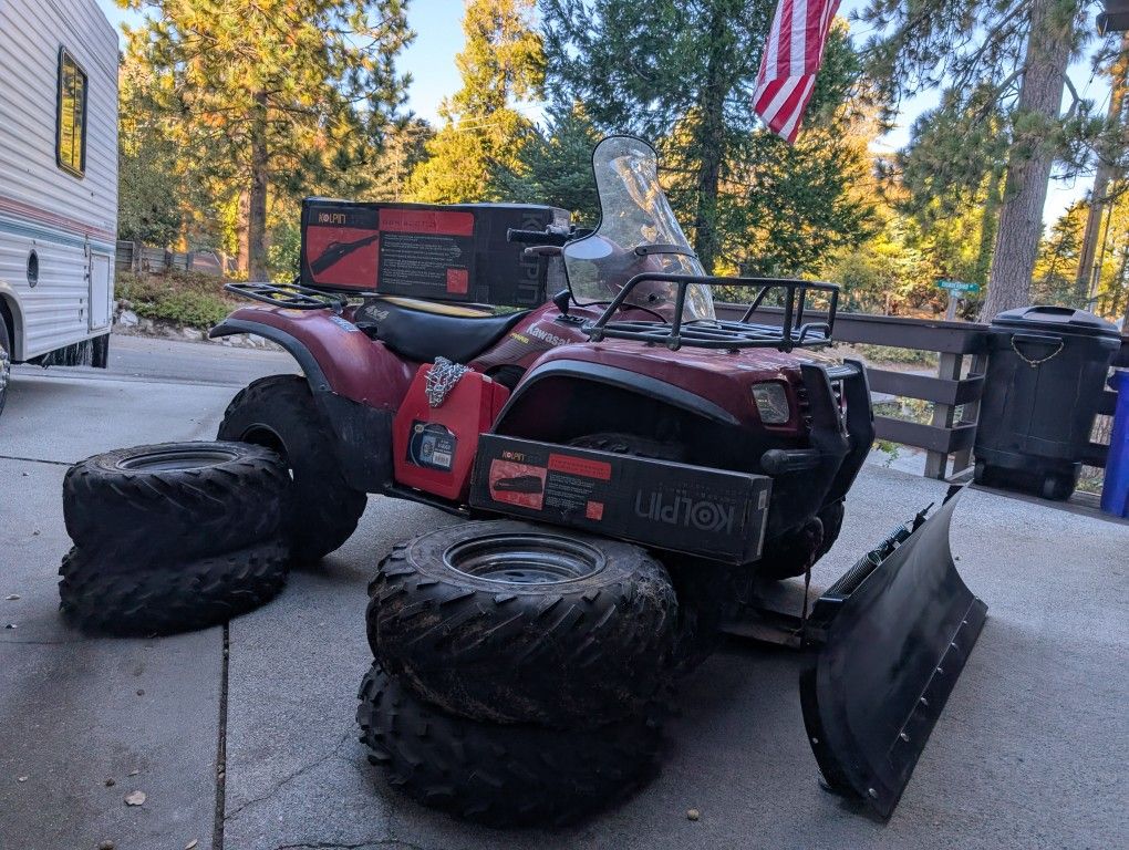2005 Kawasaki 4 Wheel Drive Snow Plow Quad