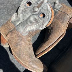 Boots Size 13 