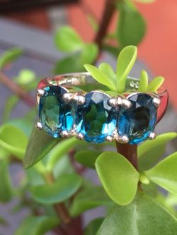 925 Stunning Aquamarine Ring