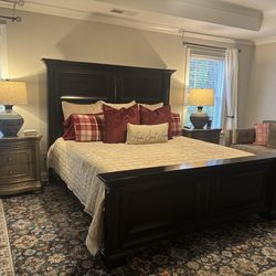 King size bedroom set