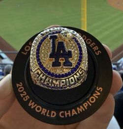 Yoshinobu Yamamoto Dodgers 2025 World Series Championship Ring SGA 07/28/ 2026