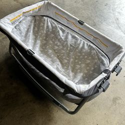 Bassinet 