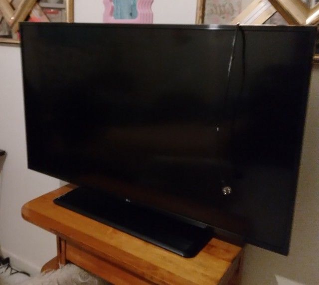 LG TV 