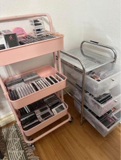 Lash trays