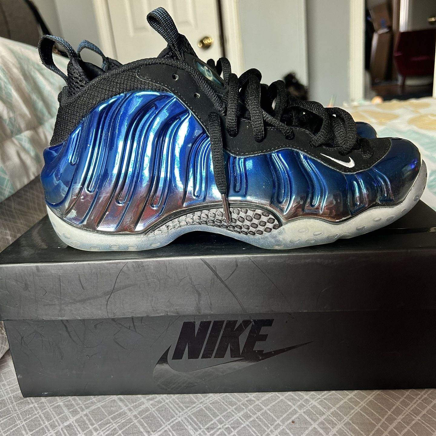 Nike Air Foamposite “Blue Mirror” for Sale in Queens, NY - OfferUp