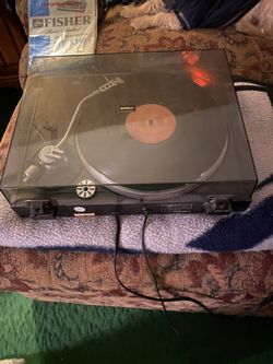 Fisher Vintage Turntable MT-6310 Model 