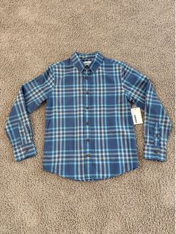 NWT Boy’s Button Up Shirt- Medium