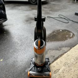 Wired Upright Vacuum Cleaner