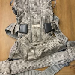 Baby Bjorn Baby Carrier AirOne