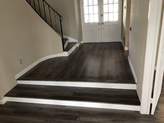 Hardwood/ Laminate/ Vinyl Planks/ Tile Installation