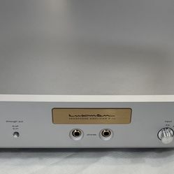 Luxman Headphone Amplifier P-1u