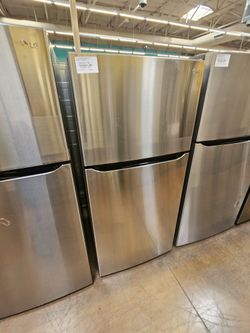 Refrigerator LG Stainless steel top mount 30 inch wide 