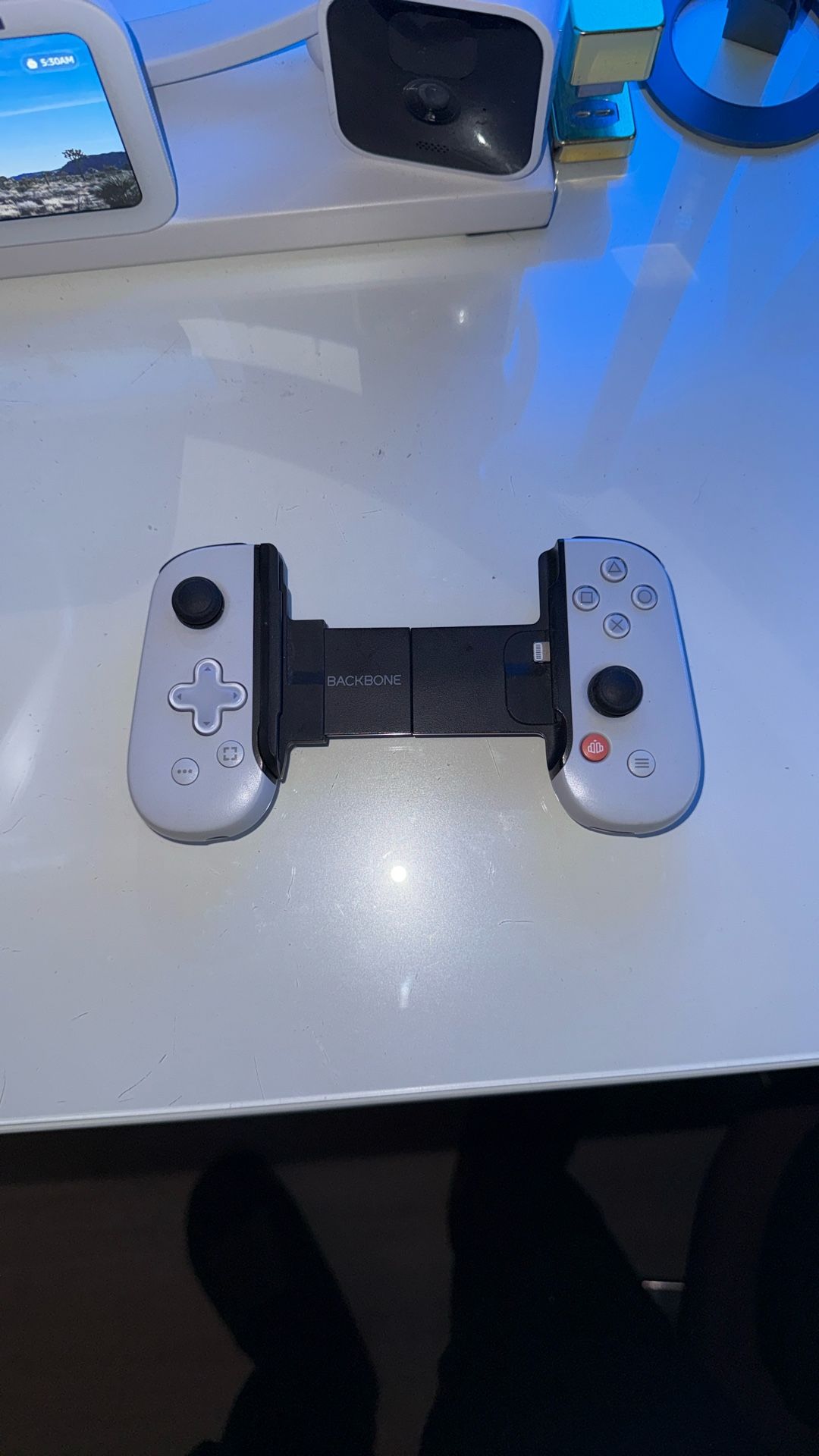 Backbone One Lightning 