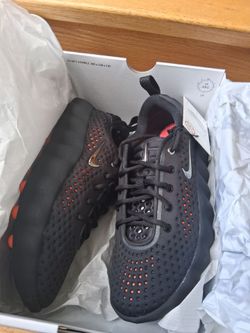 Nike mind 002 size 8 brand new ds 100 % authentic