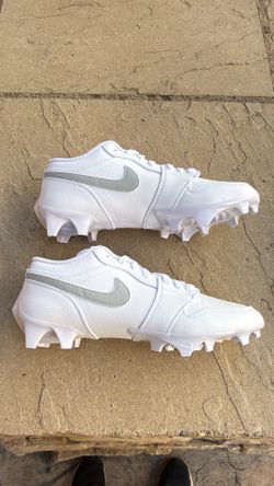 New Nike air Jordan 1 low TD white grey fog football cleats Men’s 9.5