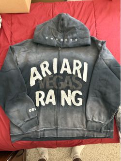 BTS Las Vegas Pop Up Exclusive: ARIRANG Vegas ZIP-Up Hoodie (Size: XL) *RARE*