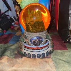 Harry Potter Crystal Ball On Platform 9 3/4’s