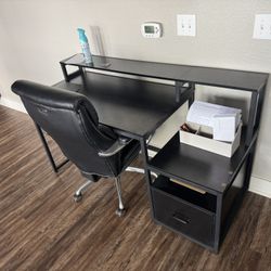 Black Computer Desk/Chair