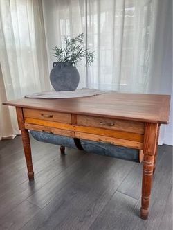 Primitive Solid Wood Baker’s Table / Kitchen Island