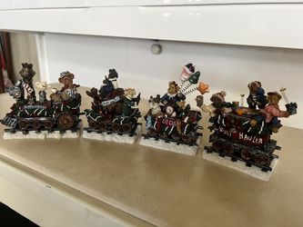 Adorable Boyd’s Bear 4 piece retired train