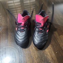 Girls Adidas Soccer Shoes Size 12
