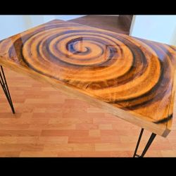 Stunning Swirl Designer TABLE