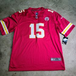 Patrick Mahomes on field jersey nwt