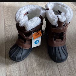 New Boys Cat & Jack 12 Snow Boots