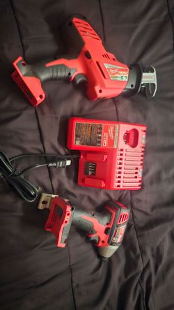 Milwaukee M12 Hackzall, Impact Driver & Charger Set
