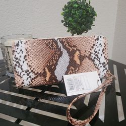 Snake Print Wristlet 