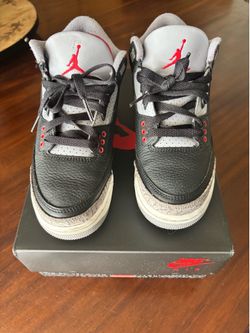 Air Jordan 3 Retro, Black Cement, size 3.5Y