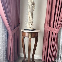 Italian sculptor, Antonio Canova replica sculpture of "Dancer with Finger on Chin" 28 inches tall (table not included)