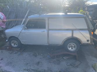Mini Van