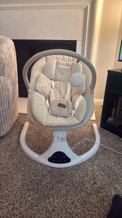 Electric Baby Bouncer/Rocker with  Music & USB Port – Like New (2025)