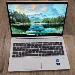 HP ProBook 450 G9 i5-1235U, 16GB, 256GB NVMe, Win 11 Pro