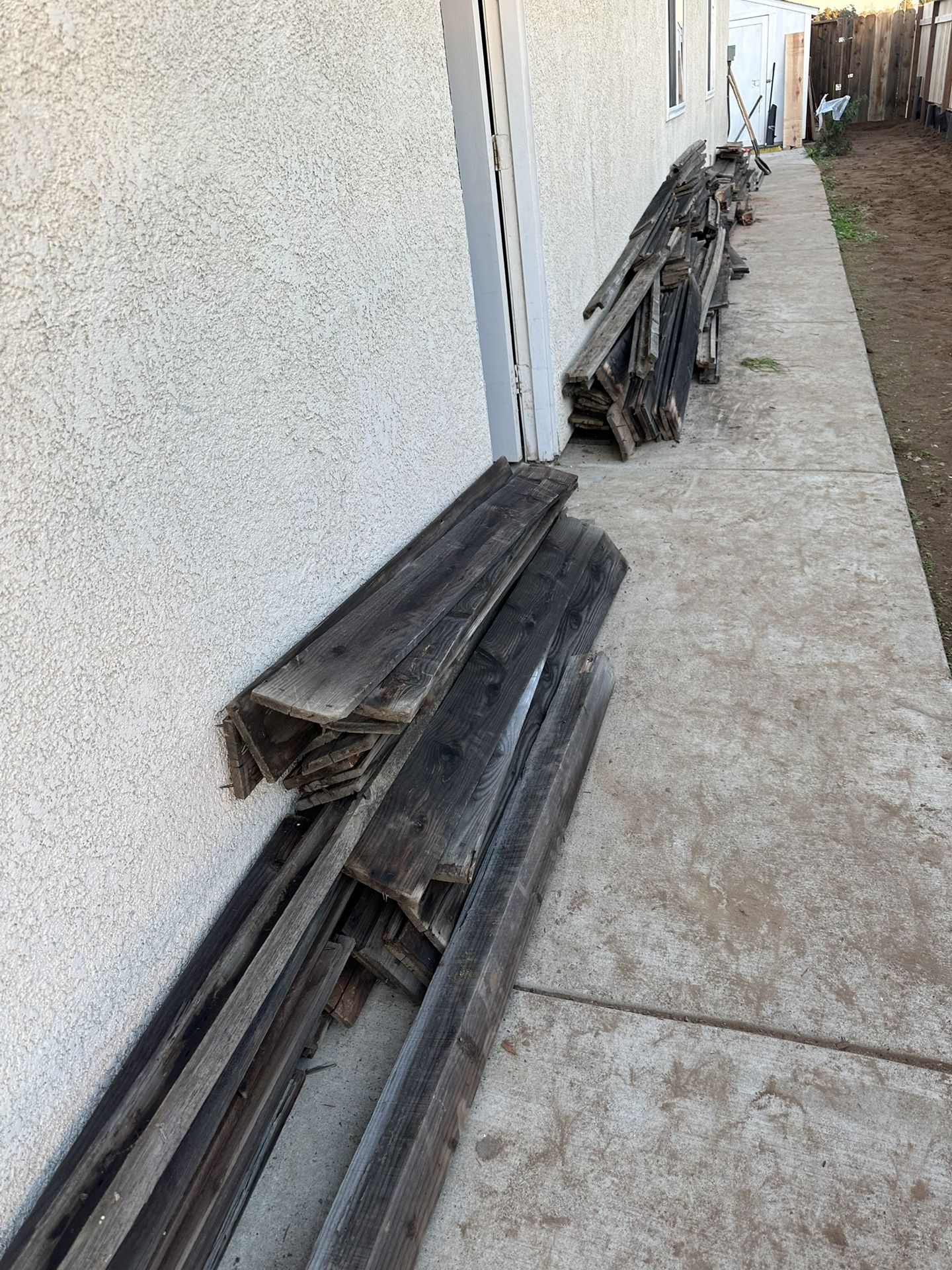Fence Wood Free