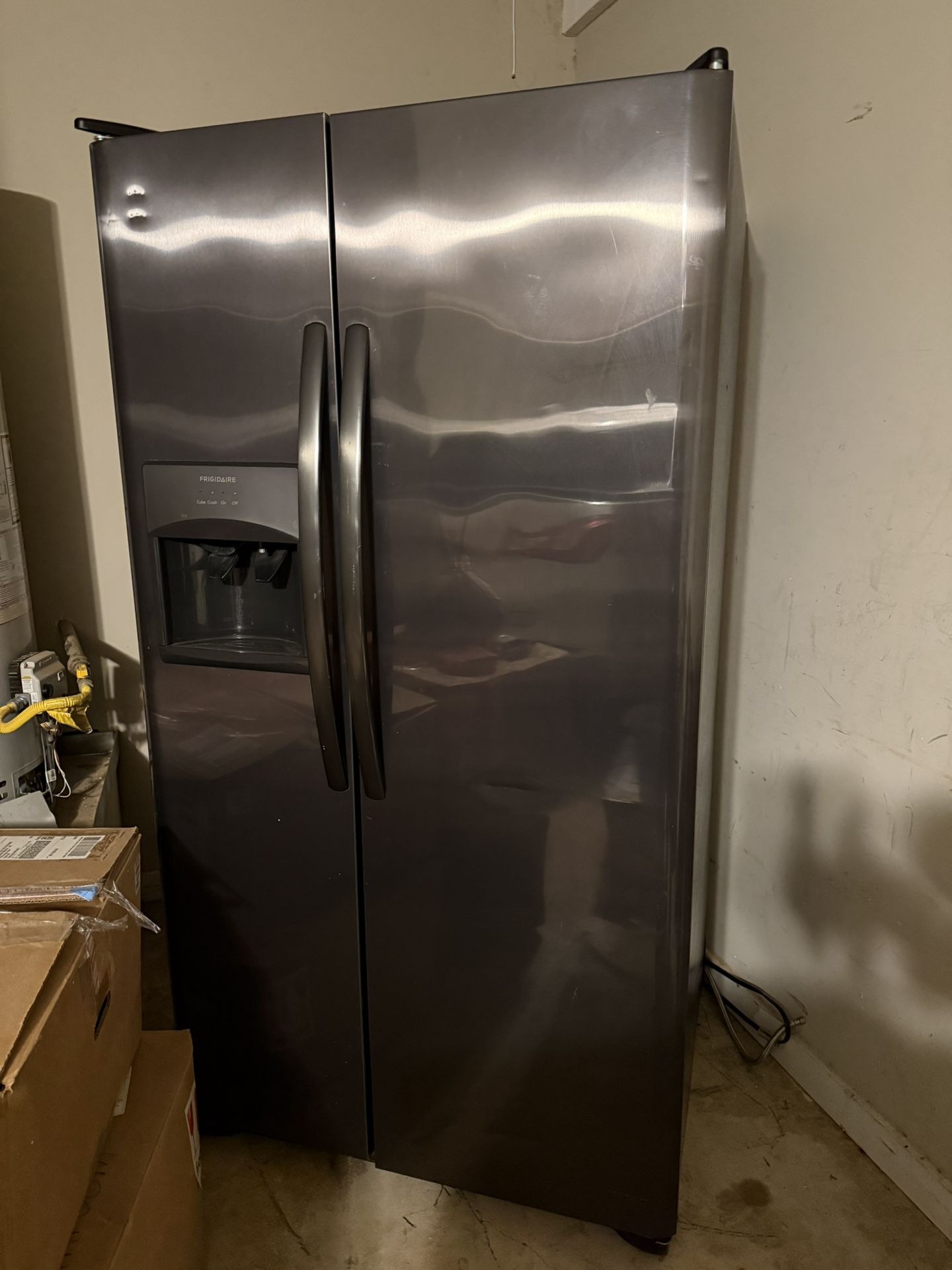 Frigidaire Refrigerator – Used Like New
