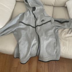 Gray Nike Tech Large 