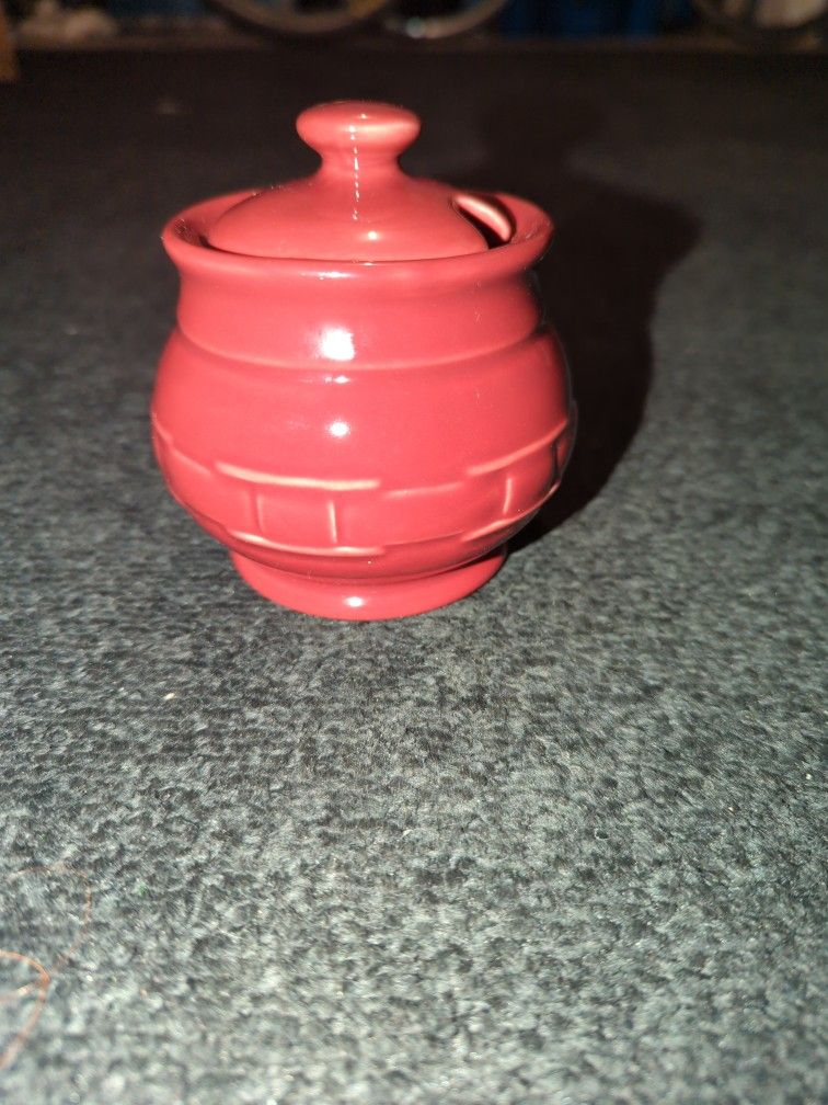 Longaberger Sugar Bowl With Lid