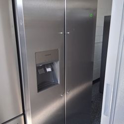 Brand New Frigidaire Stainless Steel 36" SIDE By Side Fridge 1 YEAR MANUFACTURES WARRANTY INCLUDED 🔥!$799