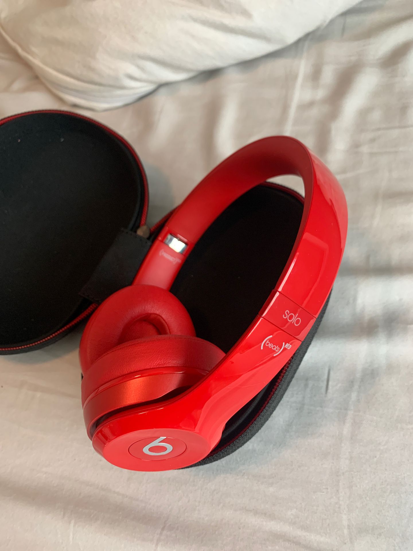 Beats Solo (Red)