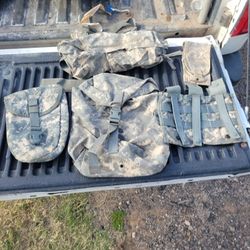 Miscellaneous Military Bag Accessories 