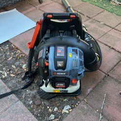 Senix Gas Leaf Blower 
