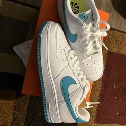 Brand New Blue And White Forces 